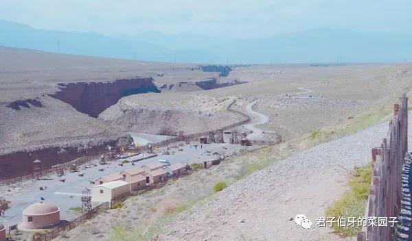 「西行散记」—10：大漠第一墩，长城“龙”尾，李战军