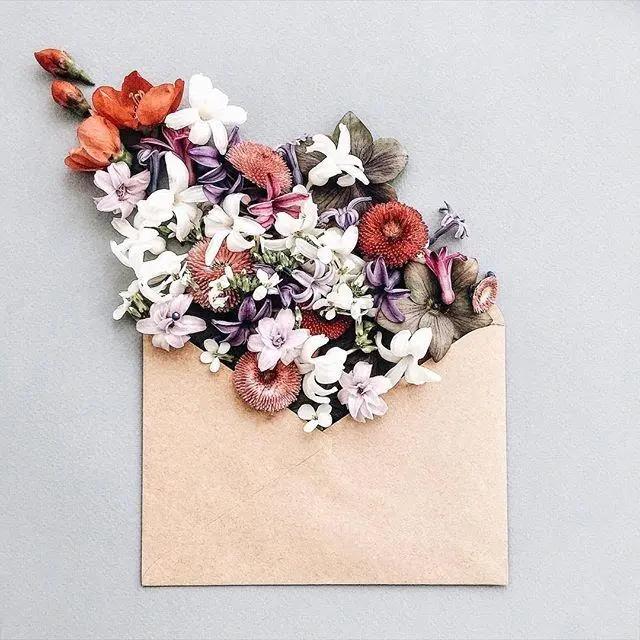 高情商发朋友圈的幽默句子,高情商发朋友圈的句子适合男生