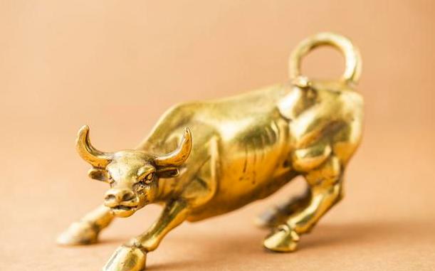 明日股市满仓操作可以吗,股市放量跌的话是要加仓还是减仓