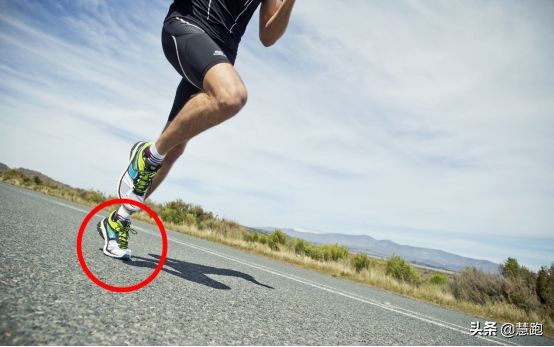 跑鞋鞋码怎样才是最合脚,怎么判断跑鞋鞋码是否合脚