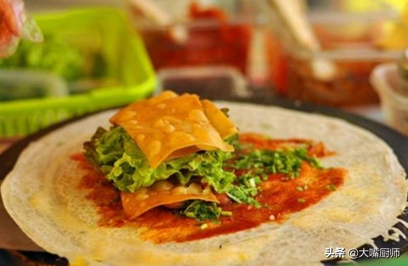 正宗杂粮煎饼的配方做法全过程,在家做杂粮煎饼的做法