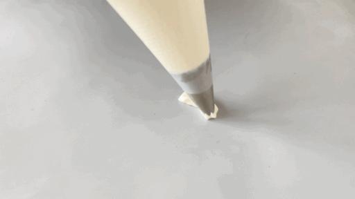 教人如何裱花视频讲解教程,蛋糕裱花必须知道的几种表现手法