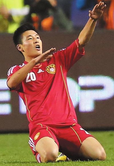 该不该吹武磊？怎么吹武磊？如何纠正球迷对武磊的偏见？