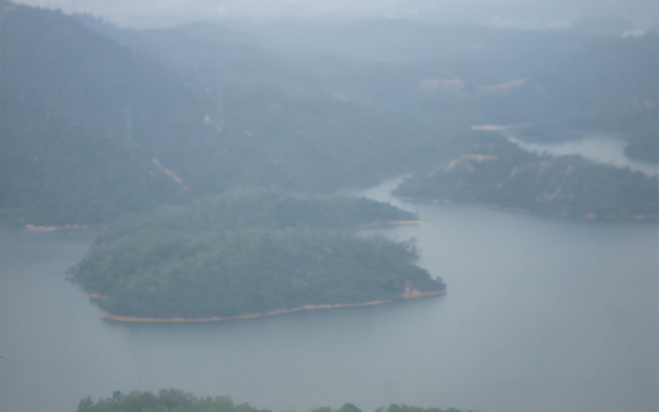 珠海凤凰山登山徒步,深圳凤凰山登山记