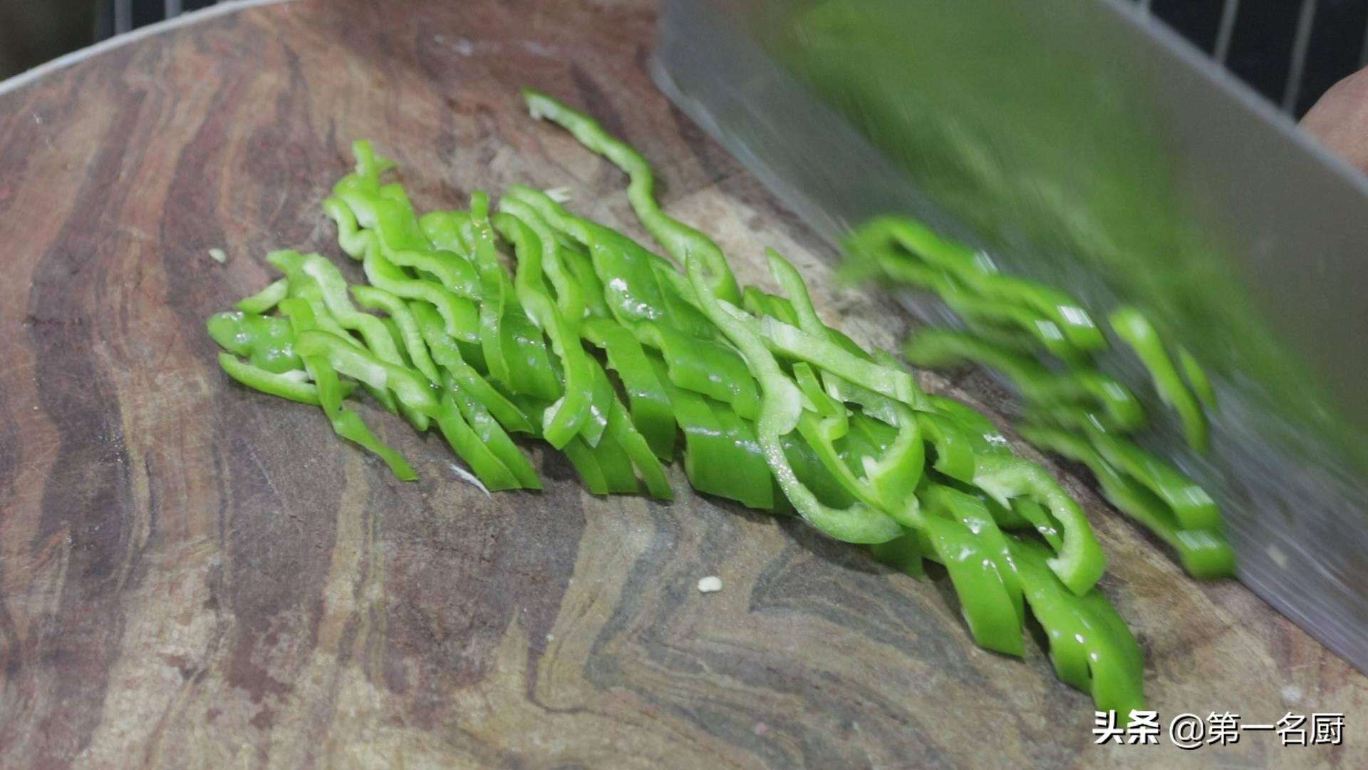 饭店的炒粉丝是哪种粉丝,饭店炒的粉丝叫什么