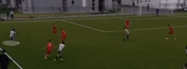 psp实况足球2018莫伊塞基恩,小鬼当家贝斯手