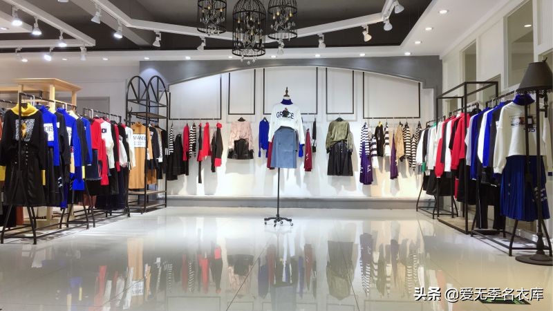 品牌女装尾货批发货源,品牌女装货源进货渠道