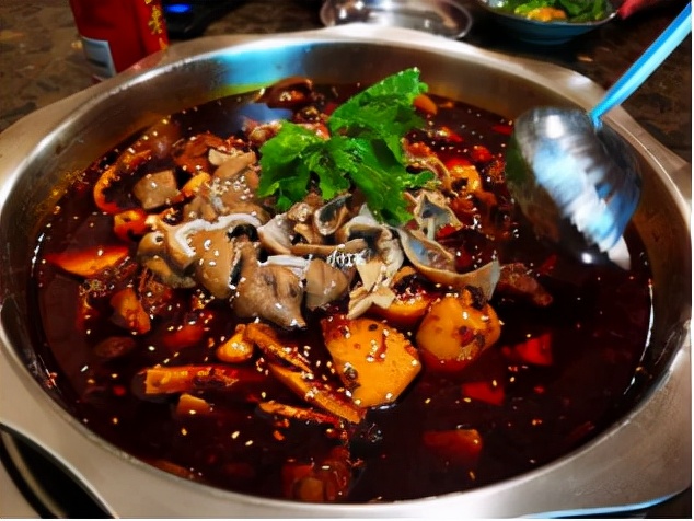 来成都一定要吃的十大美食,值得向外地人推荐的成都特色美食