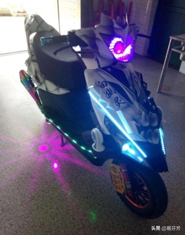 鬼火少年开鬼火视频,鬼火少年vs鬼火少女