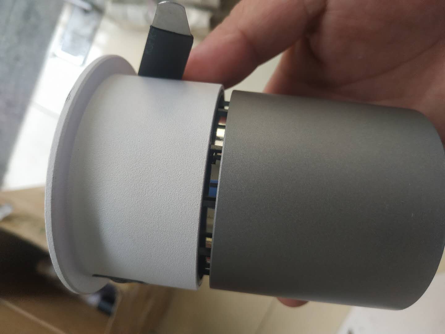 家里射灯选什么颜色灯光,无主灯射灯太刺眼