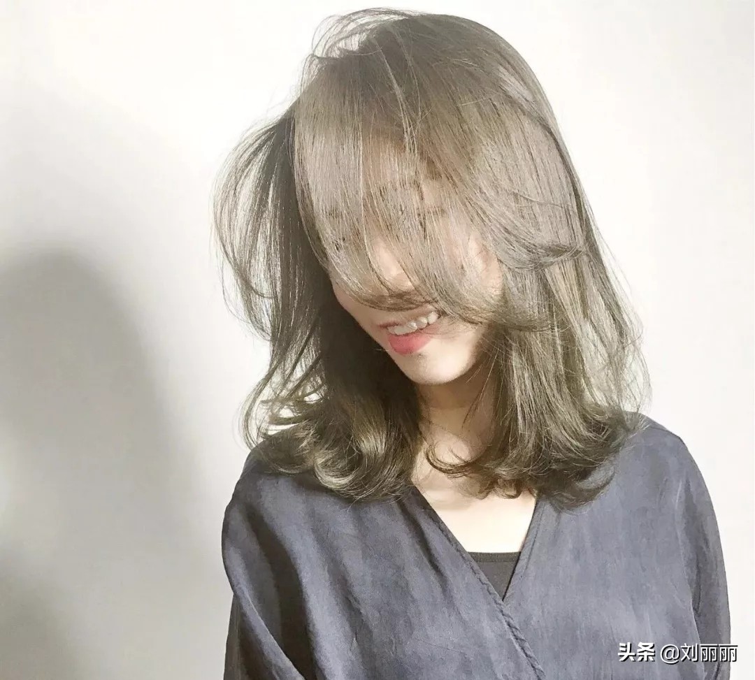 最新流行的锁骨发型,永不过时的发型