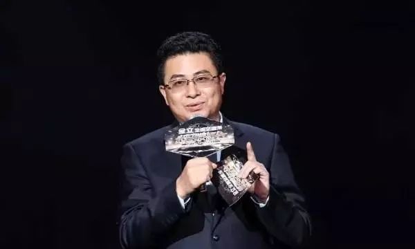 一夜崩千亿，这次轮到*场赌**大佬了...