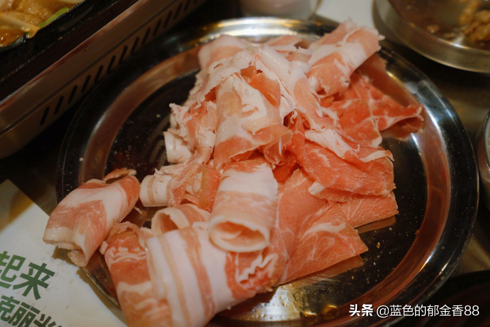 在韩国烤肉店的服务,在中国去韩国烤肉店说韩语点餐