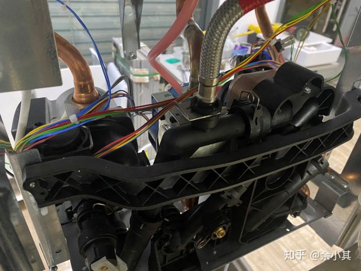 壁挂炉博世新欧洲之星原装进口,博世壁挂炉欧洲之星老款故障