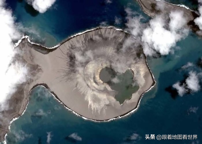 汤加火山爆发在哪座岛,汤加岛海底火山爆发导致无夏之年