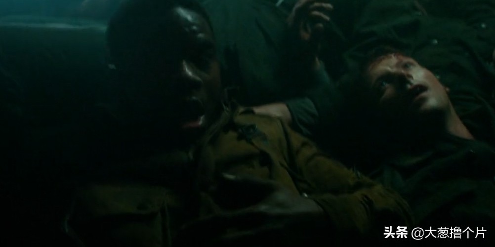 使命召唤黑科技大战模式,使命召唤生化模式用什么枪