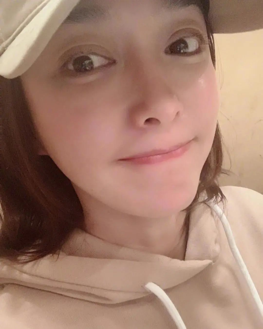 秦岚为它停工8个月险些毁容，姐姐一手烂牌如何打出王炸？