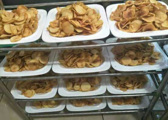 鍏嬩緷榛戠伀鎶婅妭绡濈伀鏅氫細,鍏嬩緷榛戠伀鎶婅妭鐜板満鐩存挱