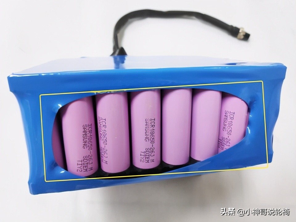 老人电动轮椅是弹簧好还是弹垫好,英洛华老人轻便电动轮椅的选择