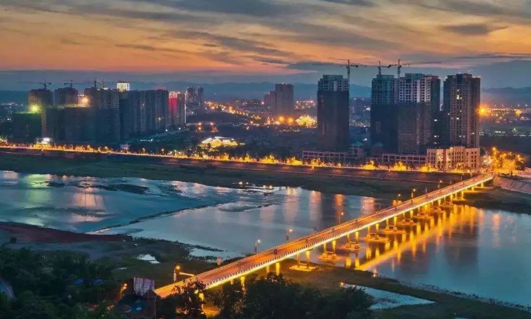 楼市微观察最新政策,楼市微观察2016