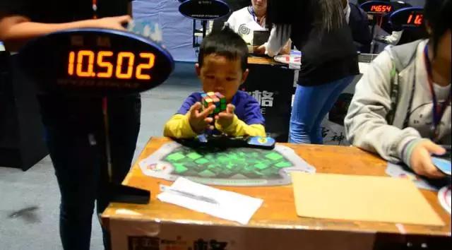 魔方的两种特殊情况,魔方种类从易到难