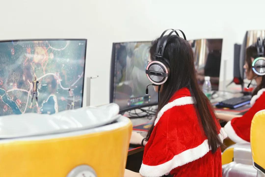 梅州摩登网咖,梅州科润网吧