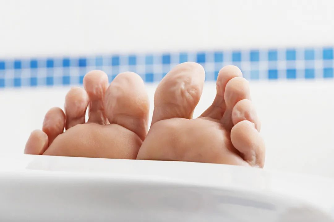 老中医灰指甲,谈修复灰指甲和甲沟炎心得