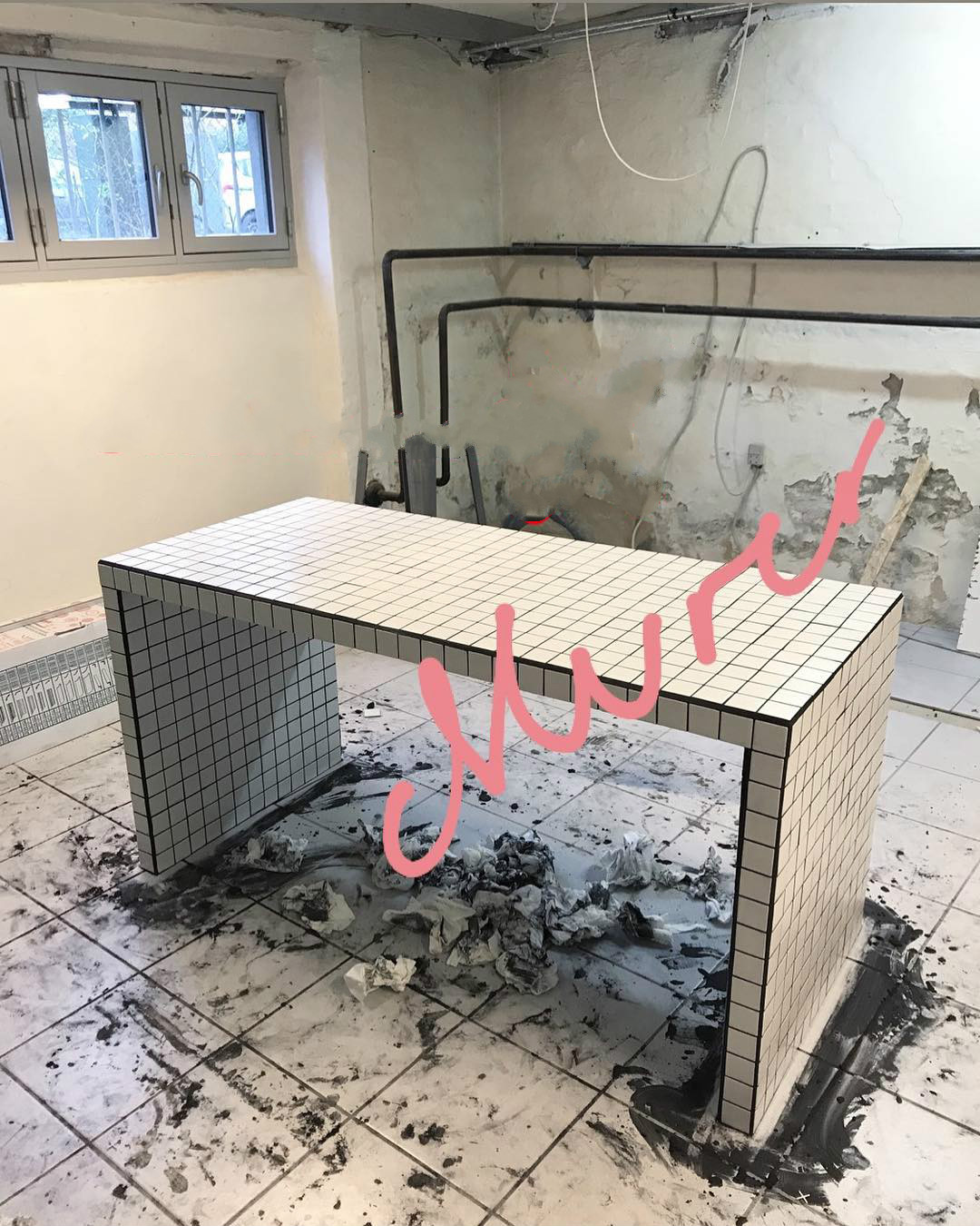 旧桌子和柜子翻新,旧桌子桌面贴瓷砖