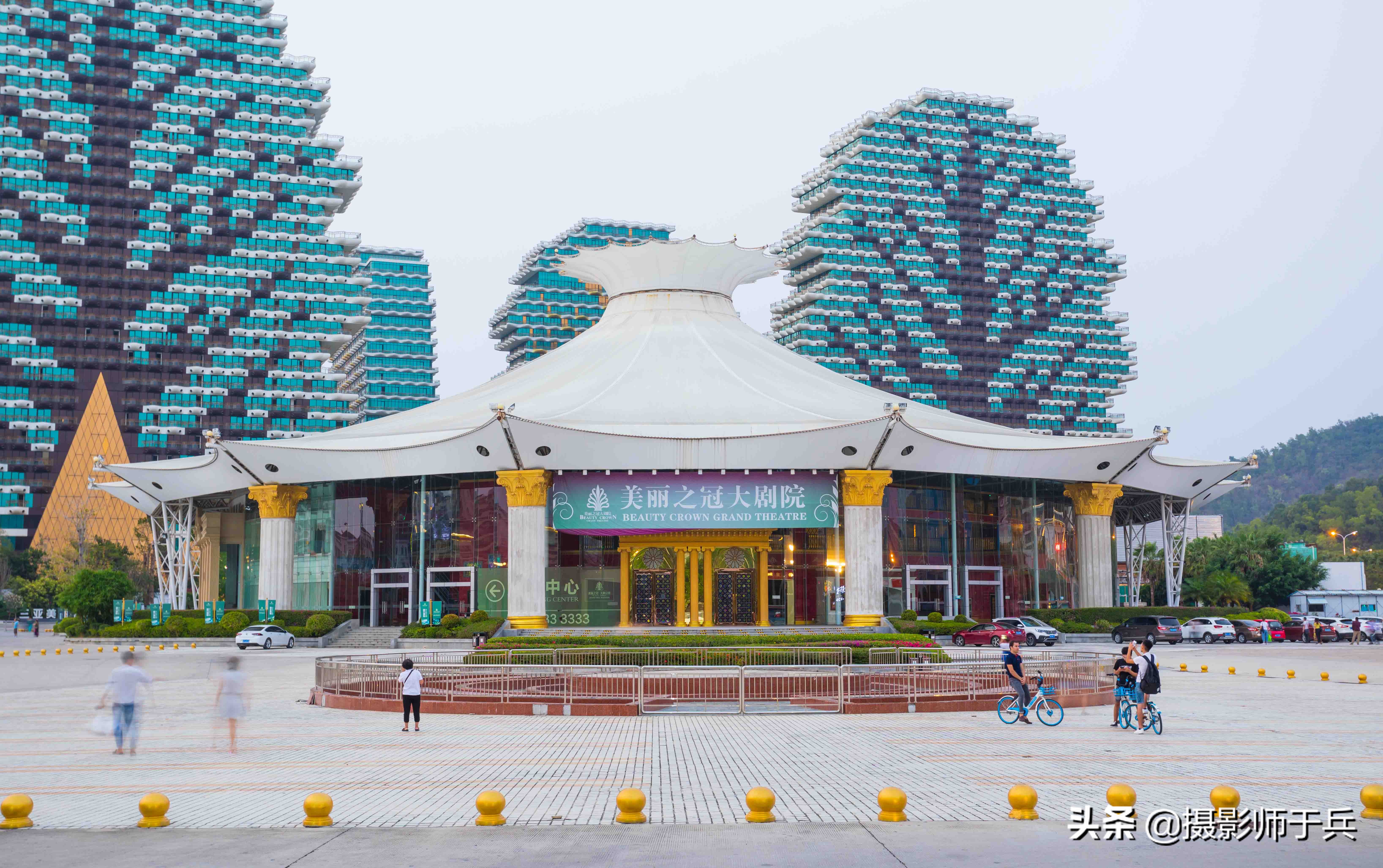 上海大树造型的著名建筑,世界第一大独栋建筑