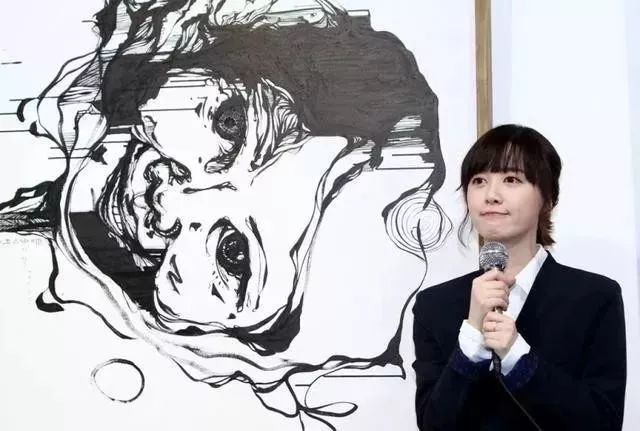 安宰贤：“具惠善，你乳房不性感了，咱们离婚吧！”