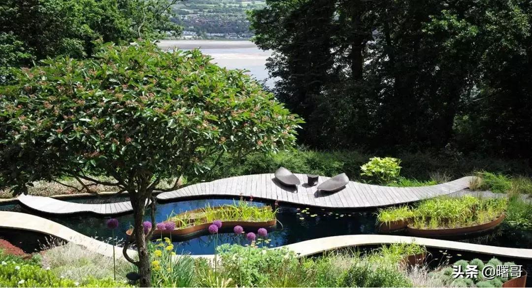 世界上的路本来很平凡，自从遇上设计师，此路非彼路