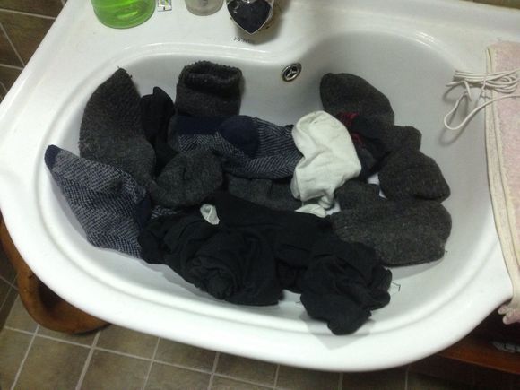 大学宿舍室友之间的氛围,大学宿舍怎么和自私的舍友相处