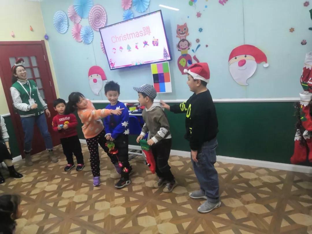 merrychristmas提前祝你圣诞快乐,merrychristmas温暖的圣诞