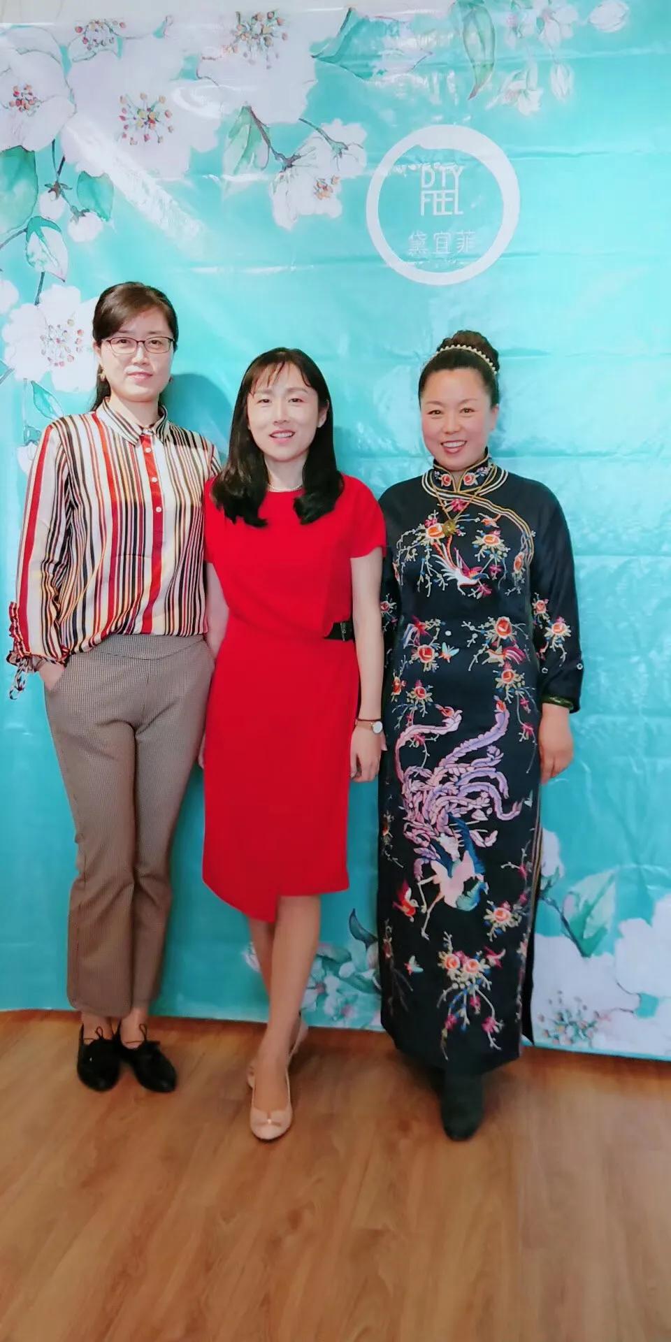 闺蜜奇怪的组合,闺蜜间奇奇怪怪的默契