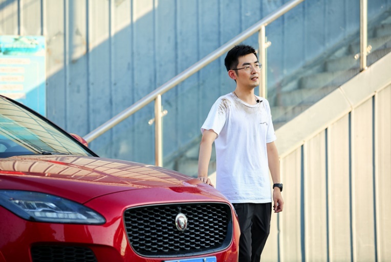 无畏驰骋驾驭全地形