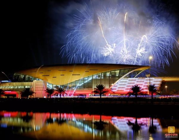 谢赫·哈利法任职15年:阿联酋天翻地覆的变化