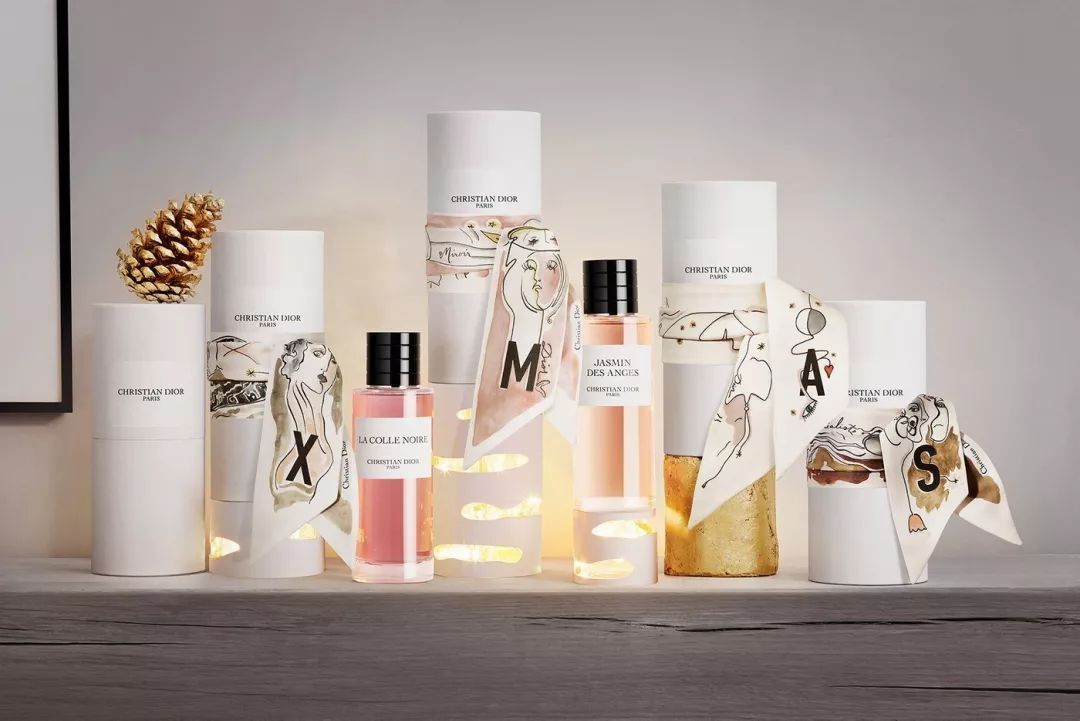 阿玛尼圣诞限定盲盒,阿玛尼圣诞倒数盲盒开箱