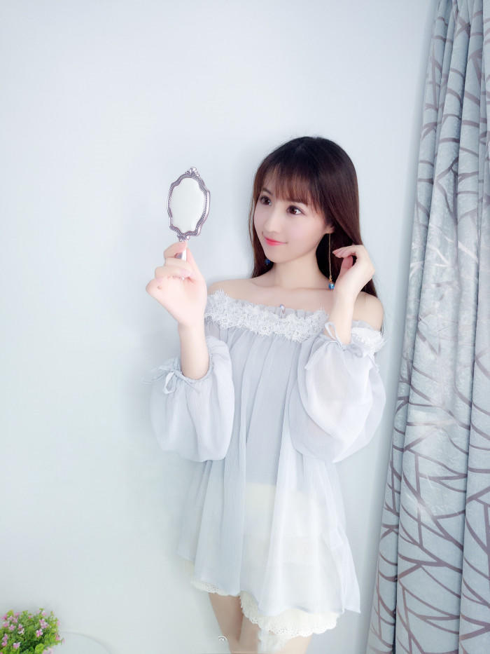 怎么跟女生聊天开场白最新,怎么和女生聊天用简单的话开场