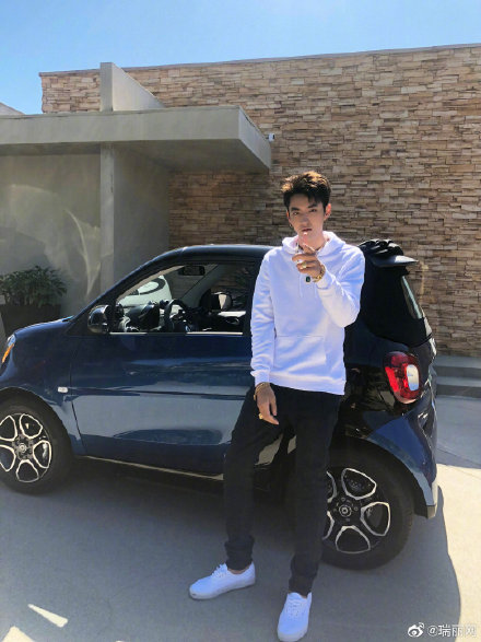 紫色重磅酷帅卫衣推荐,简约coolboy卫衣推荐