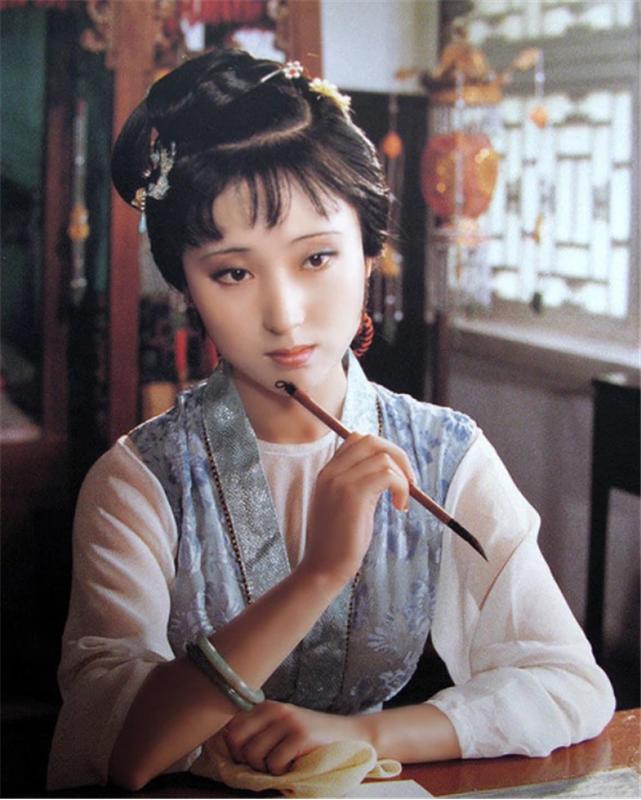 女生这4种眼型，颜值都不低，尤其第3种，是直男公认的天仙眼！