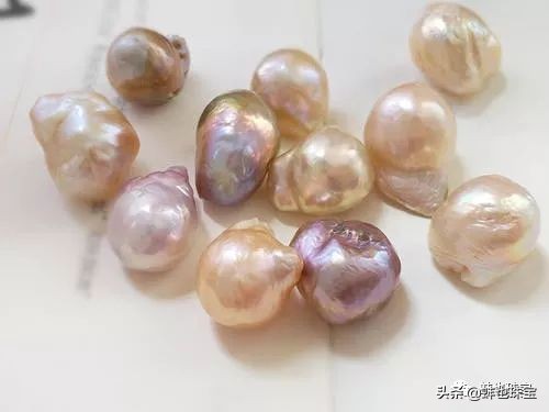 珍珠是什么物质组成的,珍珠是什么做的