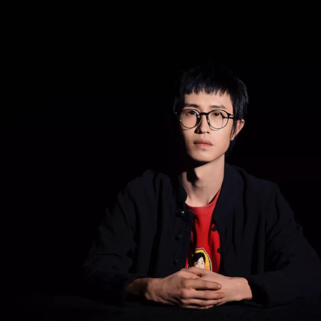 上海草莓基地挖草莓苗,超级草莓上海