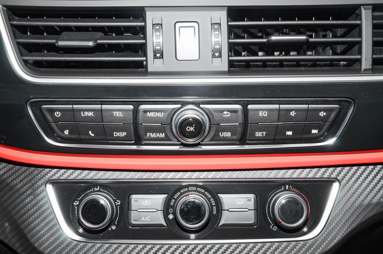 风行t5更新,风行t52020款改1.6l手动