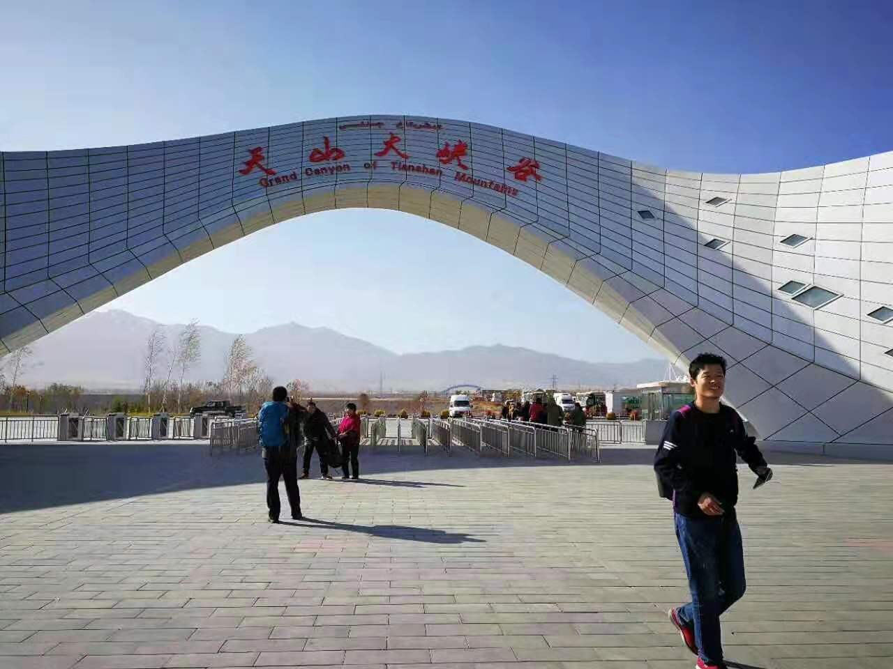 说*疆新**不安全的都闭嘴吧，我用事实告诉你，*疆新**去一次根本就不够