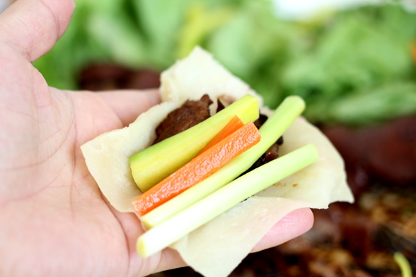 猪头肉用糖凉拌做法,凉拌猪头的酸甜调料比例