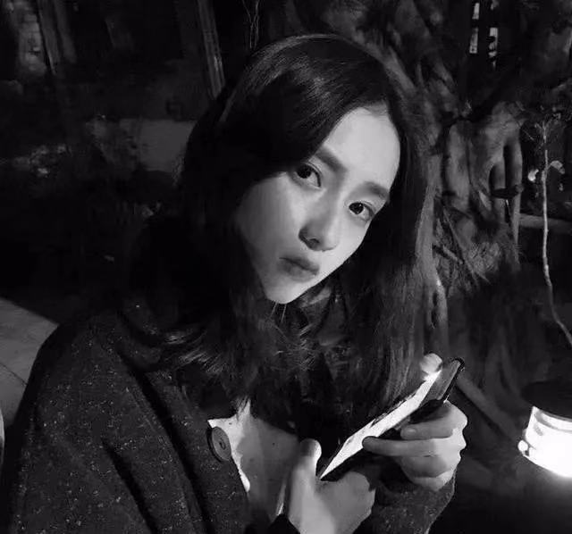 幽默朋友圈超拽的句子,短小精悍的朋友圈句子说说