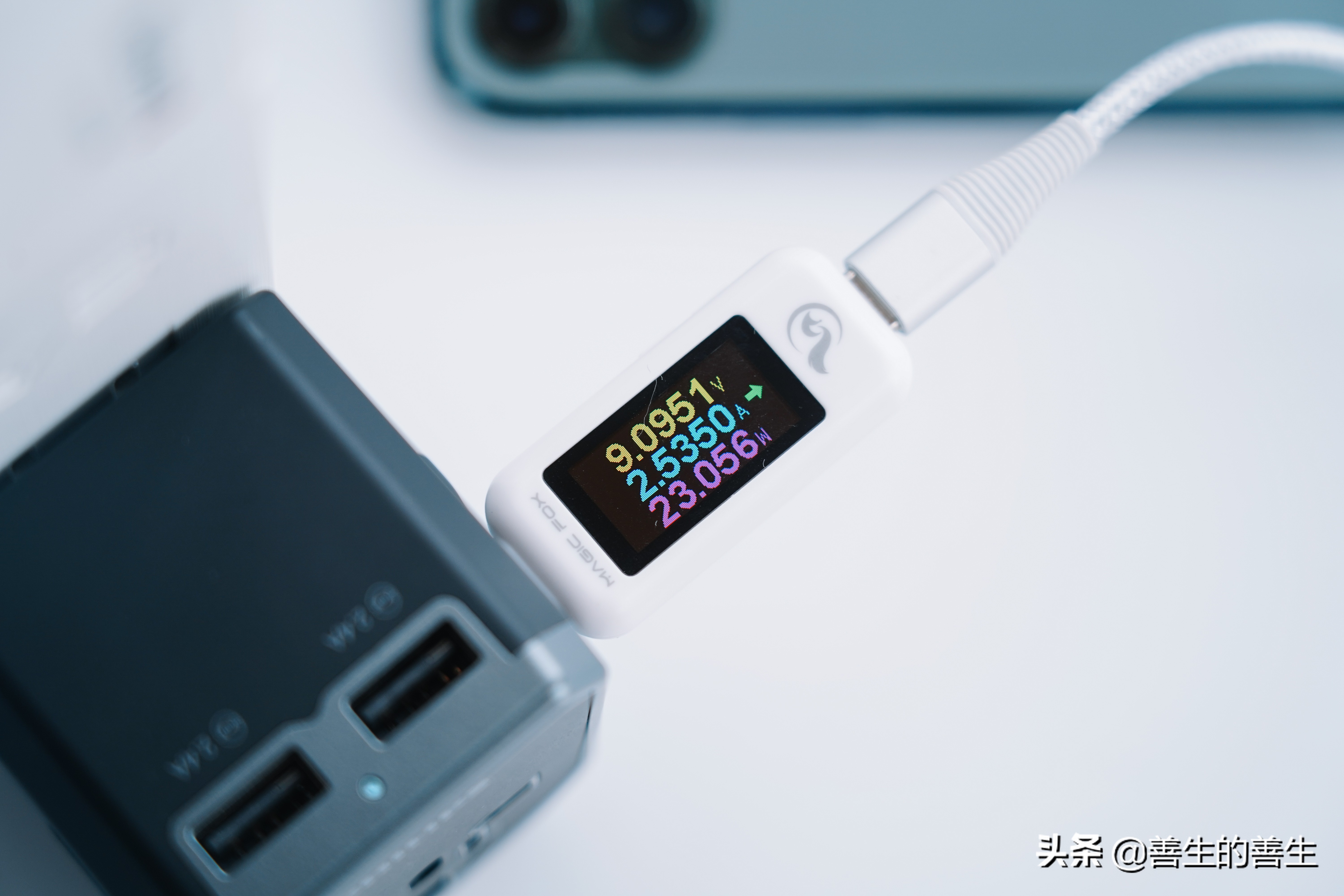 出国只带一个行李箱,飞利浦三脚usb插座评测