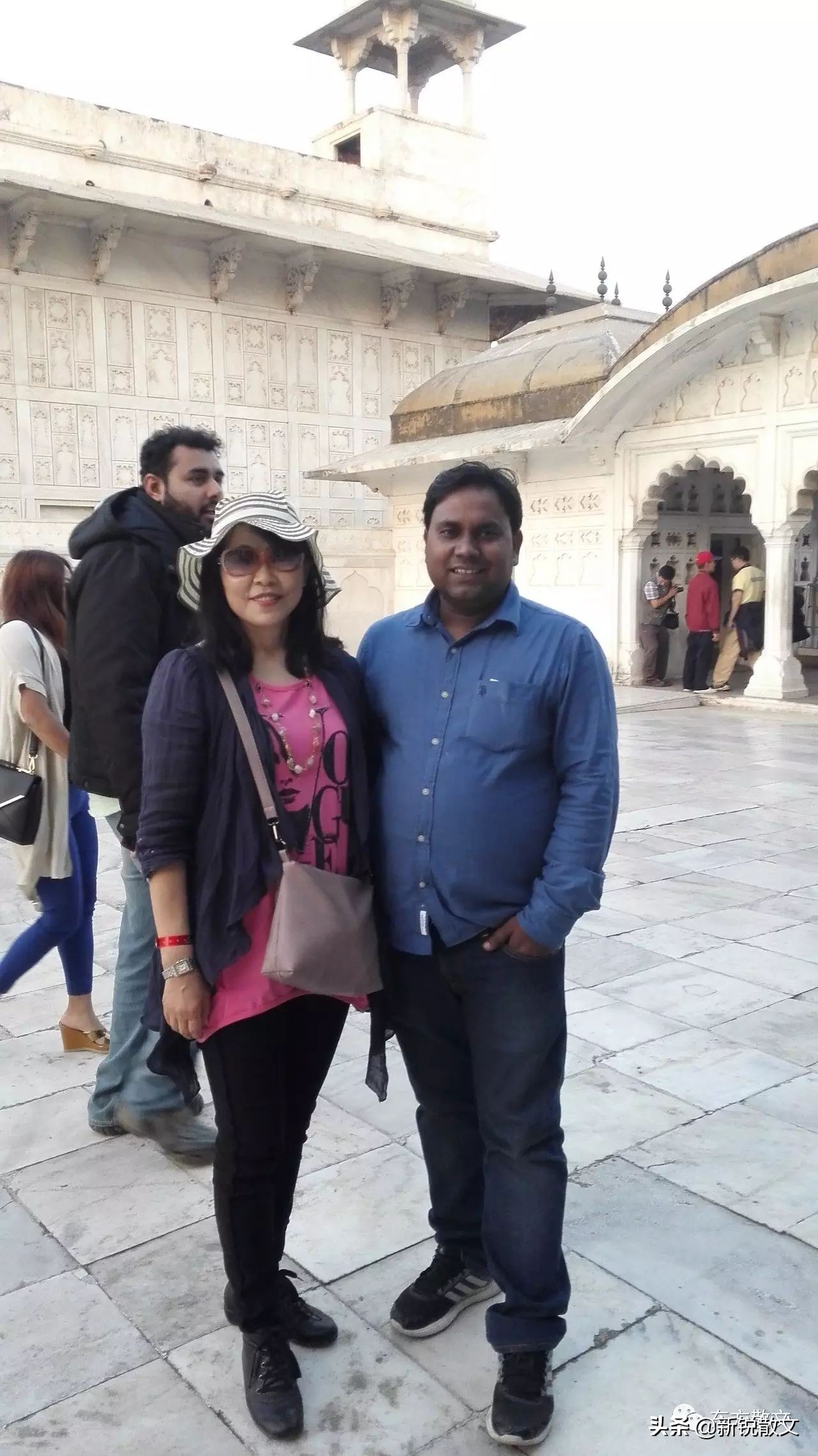 汉语吵架棒的印度导游，告诉我们他眼中的印度