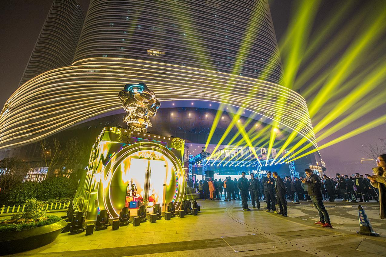 苏宁广场新品,苏宁广场发布会