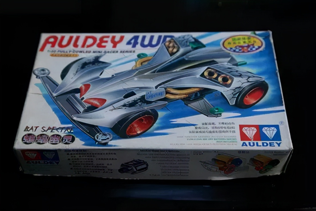 政府提倡的电动车换国标,告别燃油车全面电动化